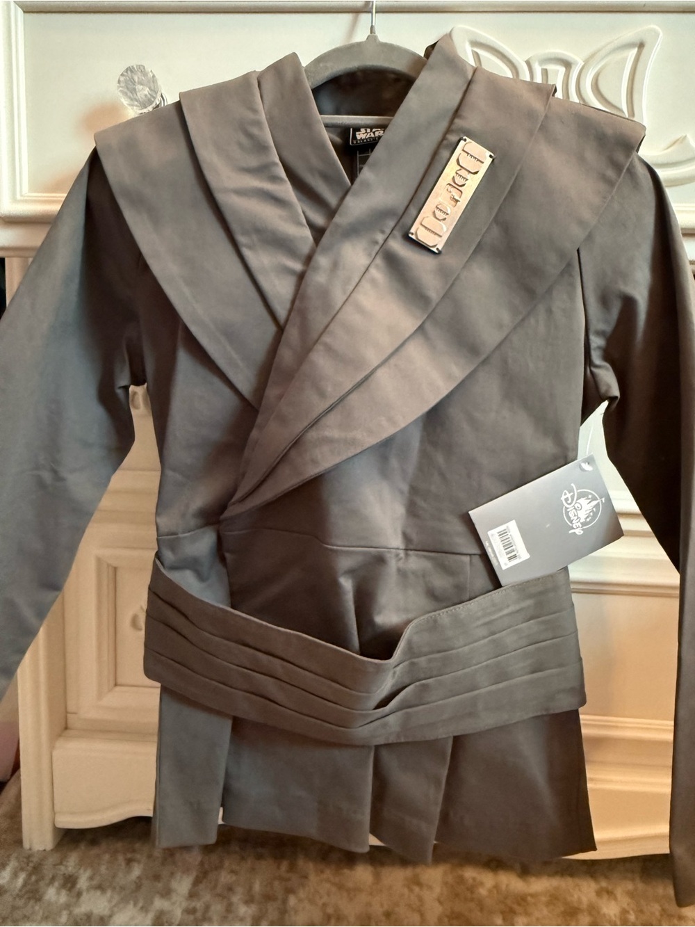 Star Wars Galaxy’s Edge Tunic with Metal Accent